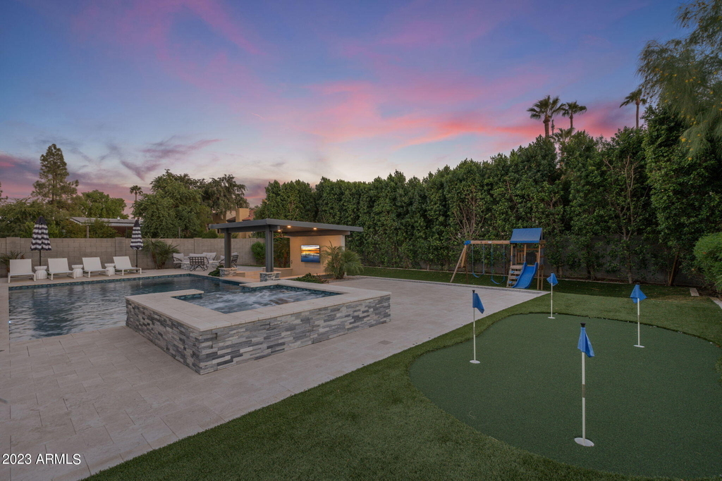 1629 E Montebello Avenue - Photo 36