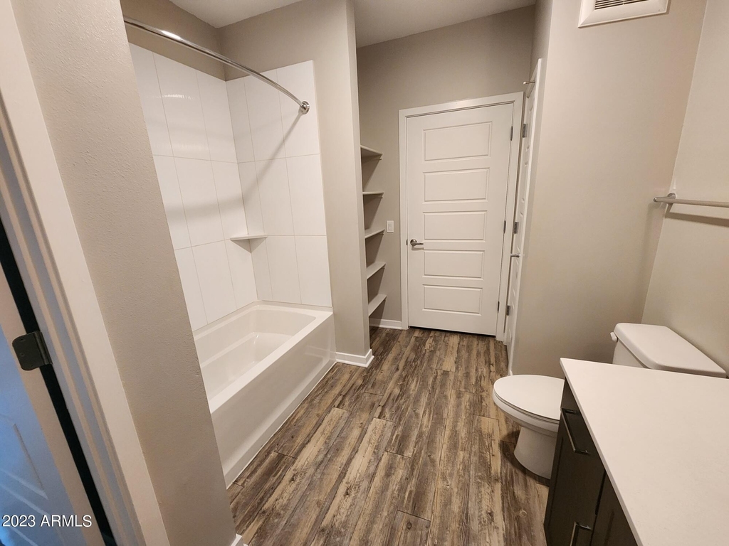 200 E Thomas Road - Photo 8