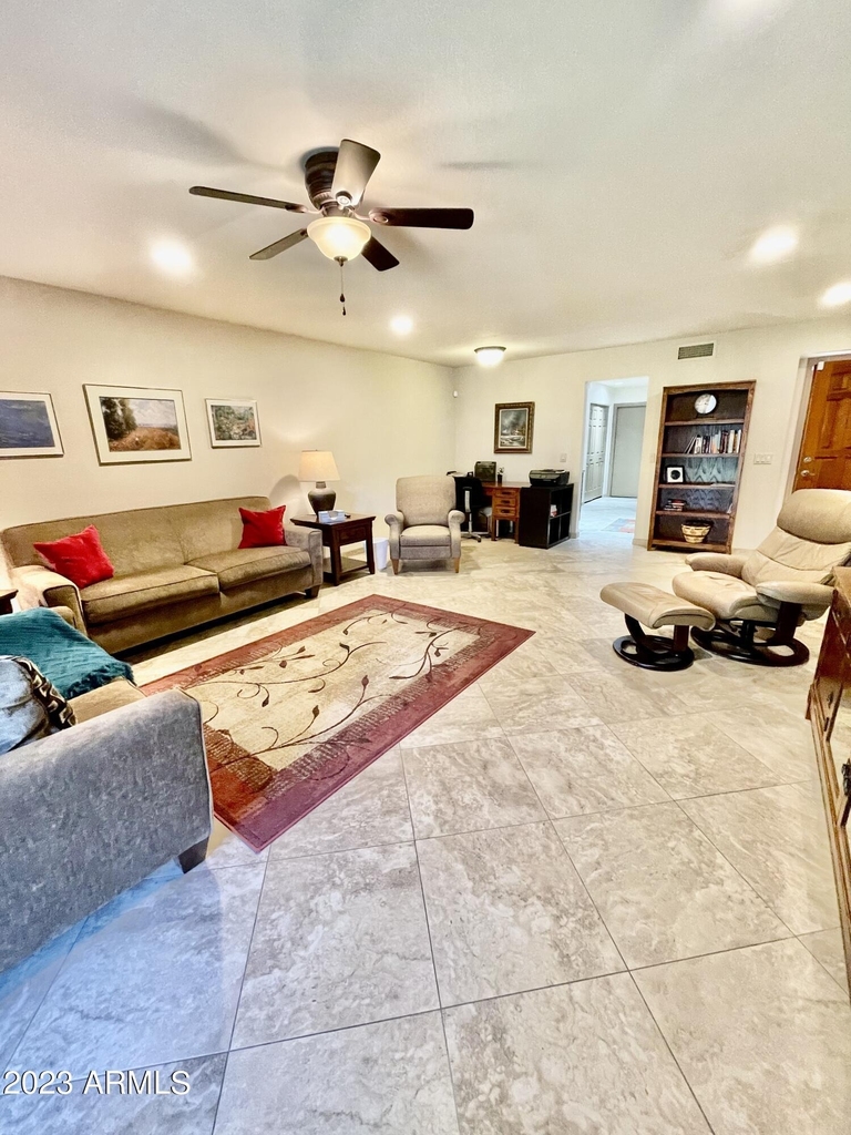 9126 W Kimberly Way - Photo 3