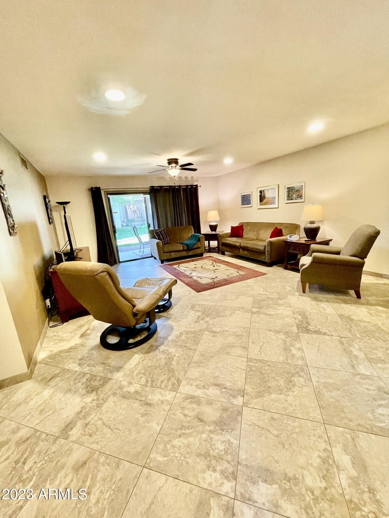 9126 W Kimberly Way - Photo 1