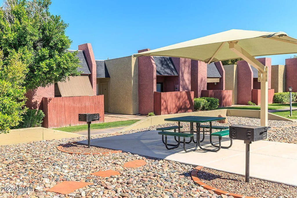 1522 E Southern Avenue - Photo 8
