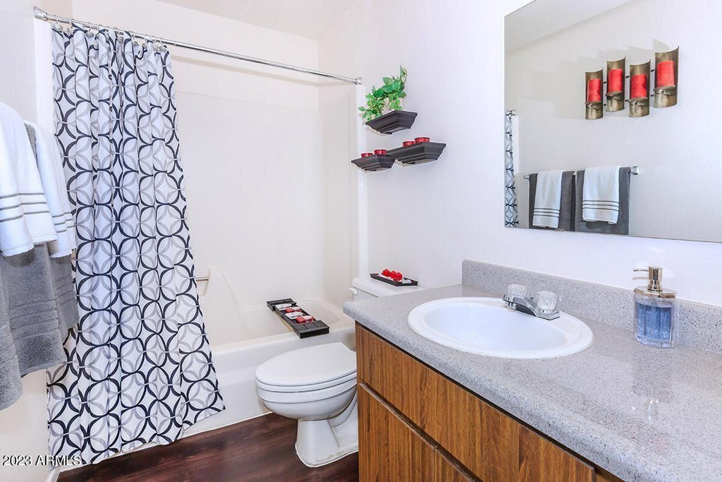 1522 E Southern Avenue - Photo 4