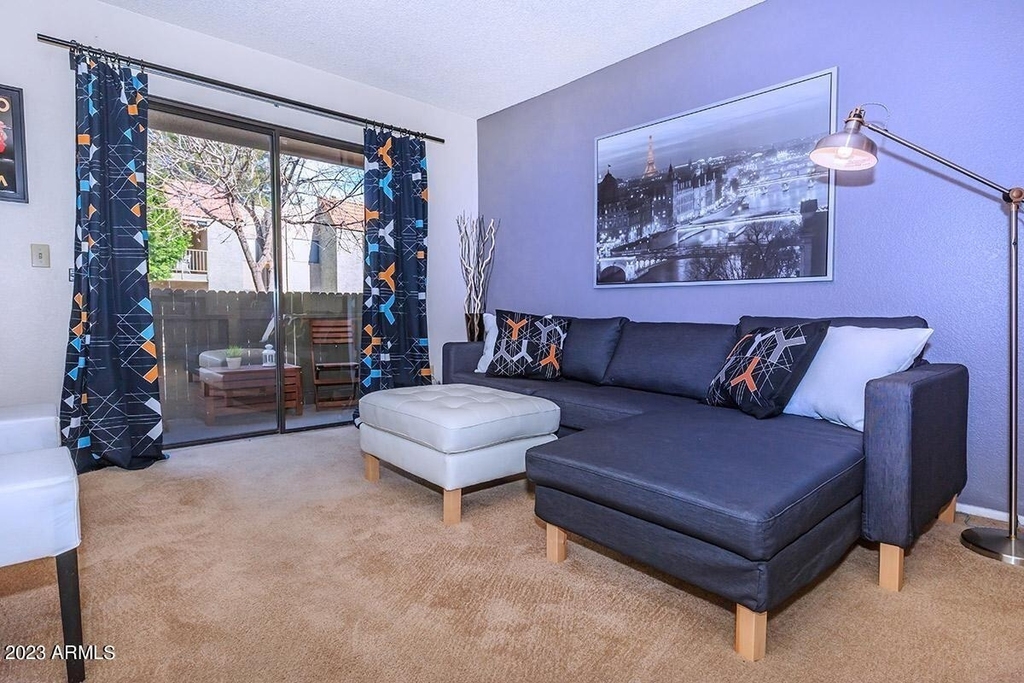 3040 E Shea Boulevard - Photo 2