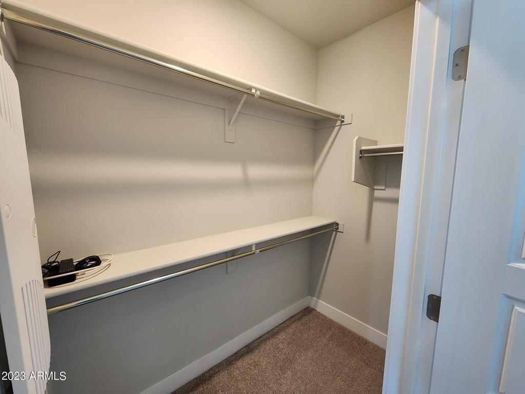 7460 N Zanjero Boulevard - Photo 5
