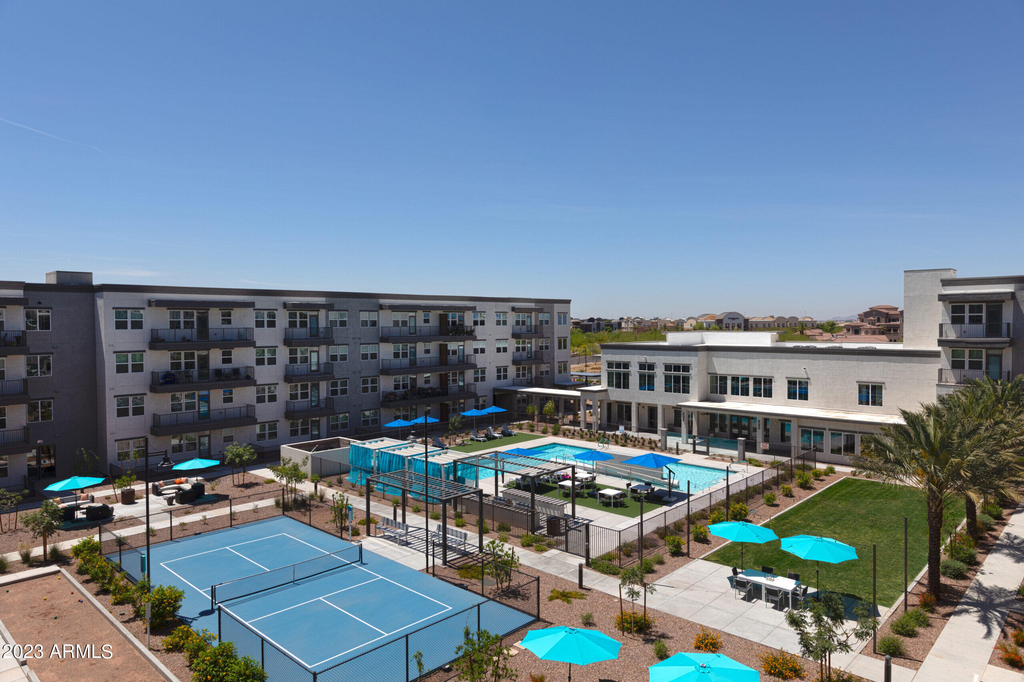 7460 N Zanjero Boulevard - Photo 8
