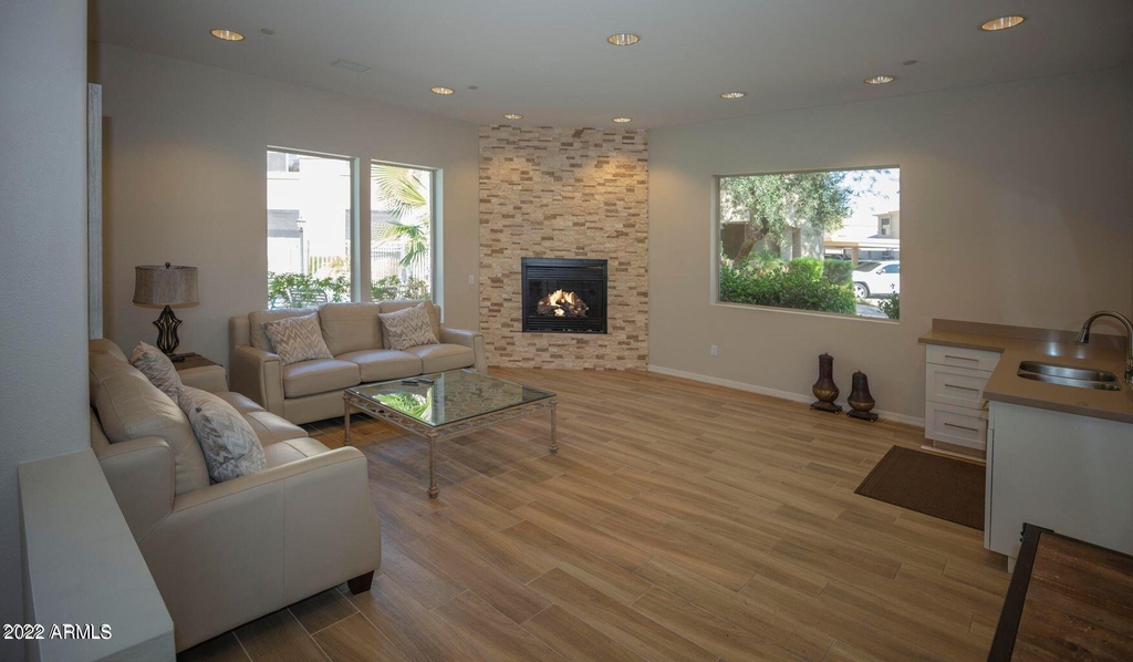 9550 E Thunderbird Road - Photo 4