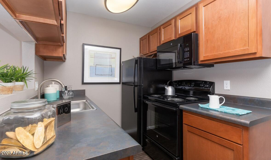 6201 W Olive Avenue - Photo 4