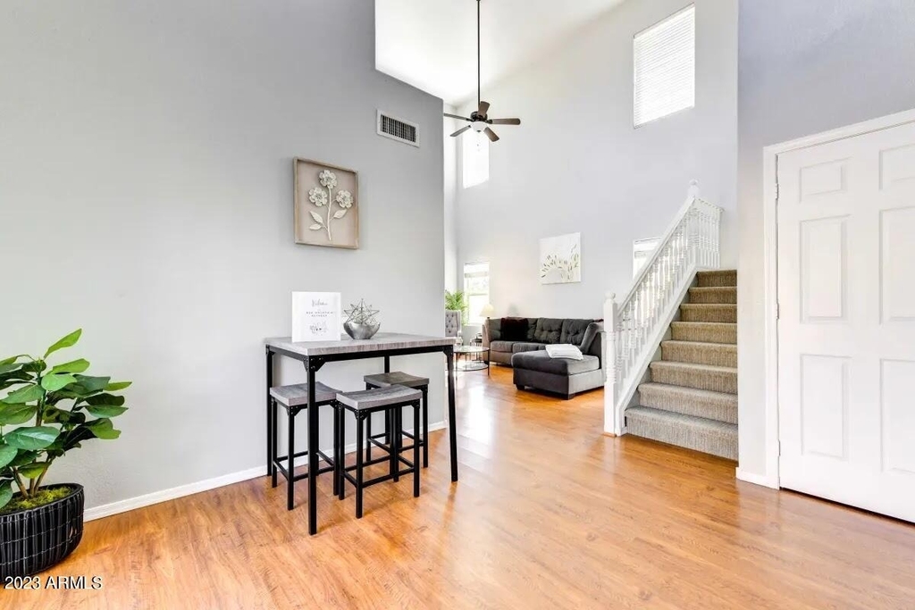153 N Greenwood -- - Photo 10