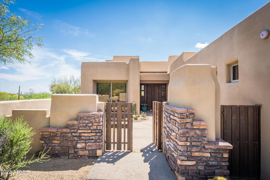 11199 E Prospect Point Drive - Photo 2