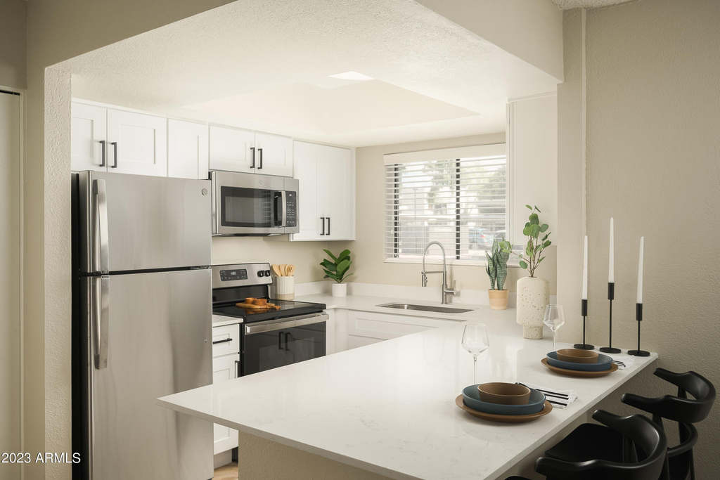 1440 S Val Vista Drive - Photo 2