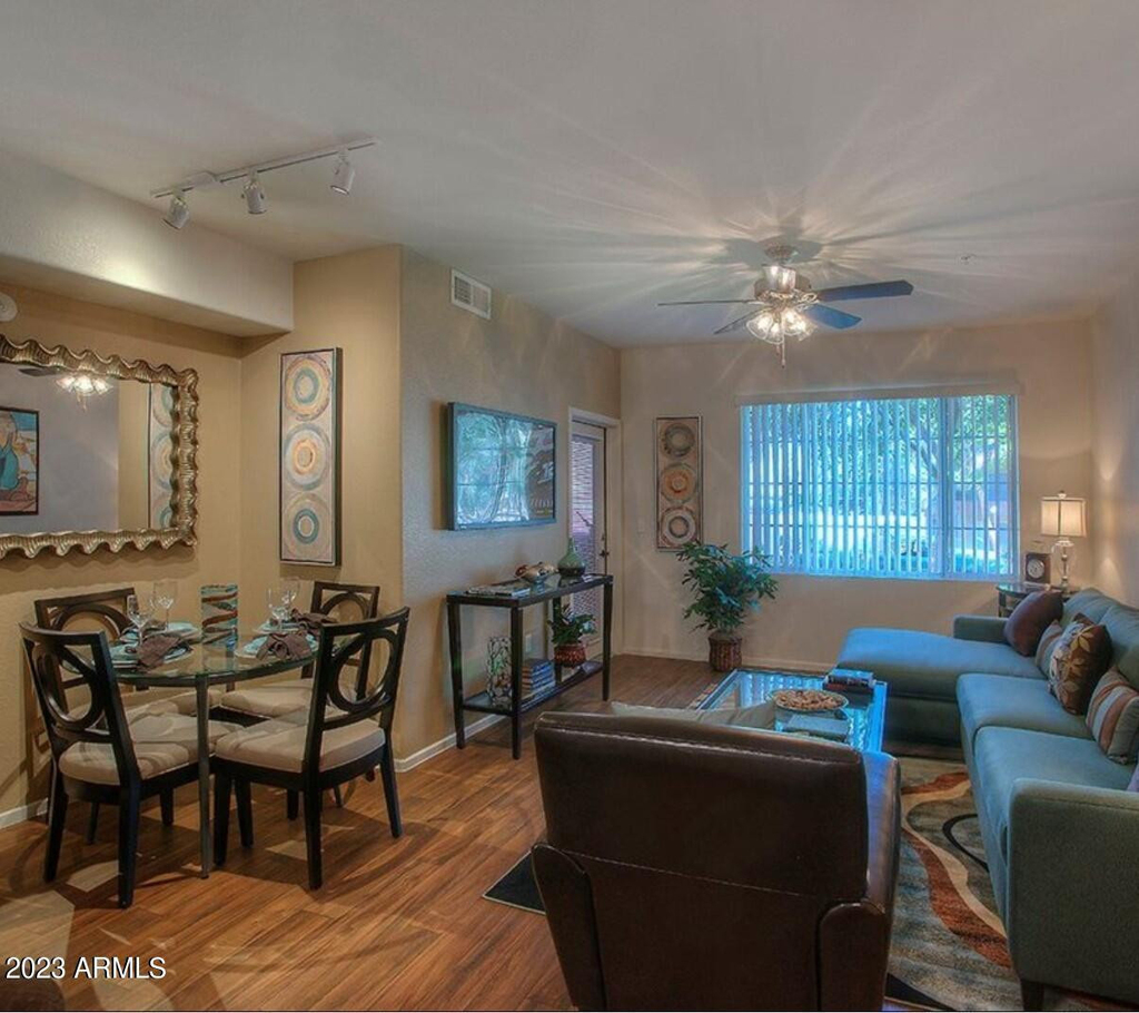 110 W Bell Road - Photo 3