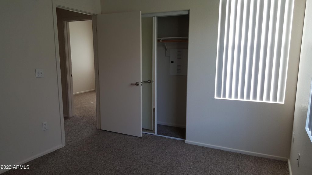 110 W Bell Road - Photo 6