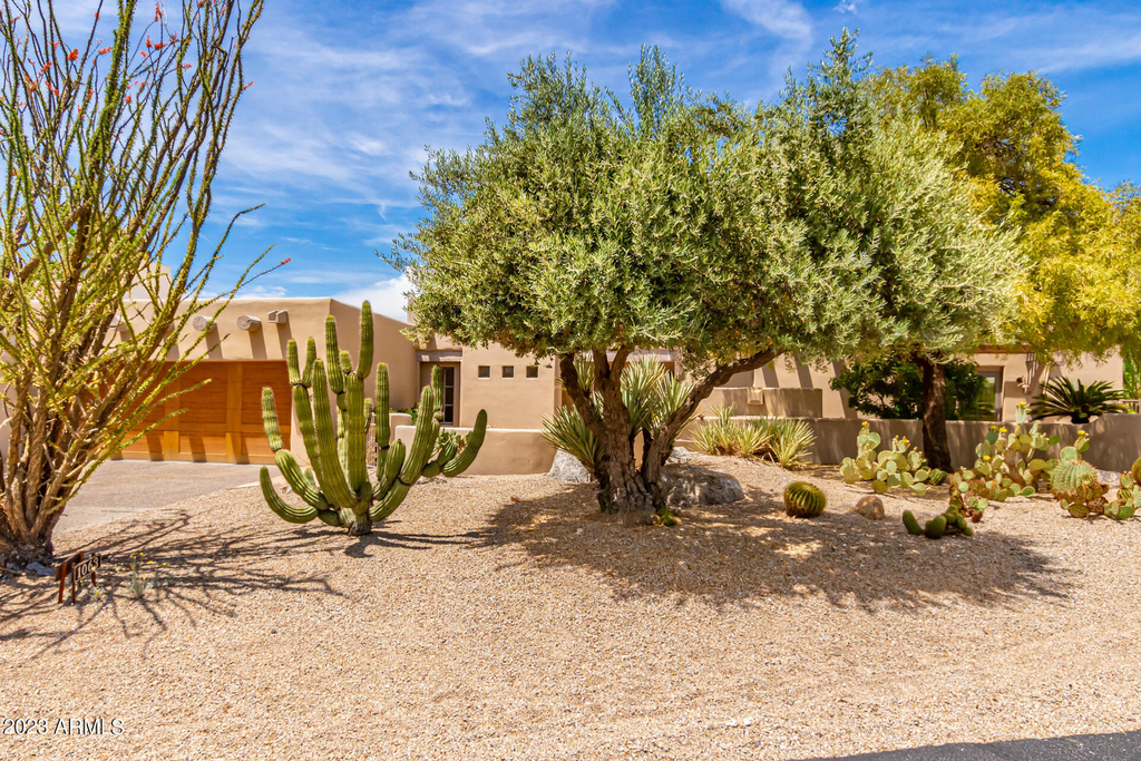 1063 N Boulder Drive - Photo 44