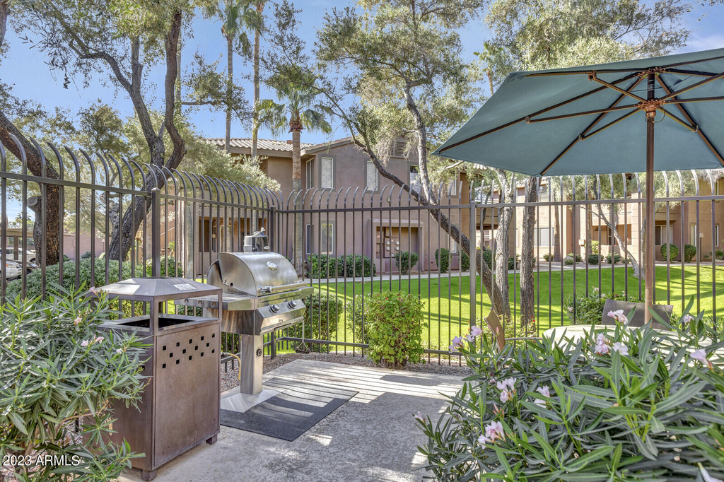 7009 E Acoma Drive - Photo 18