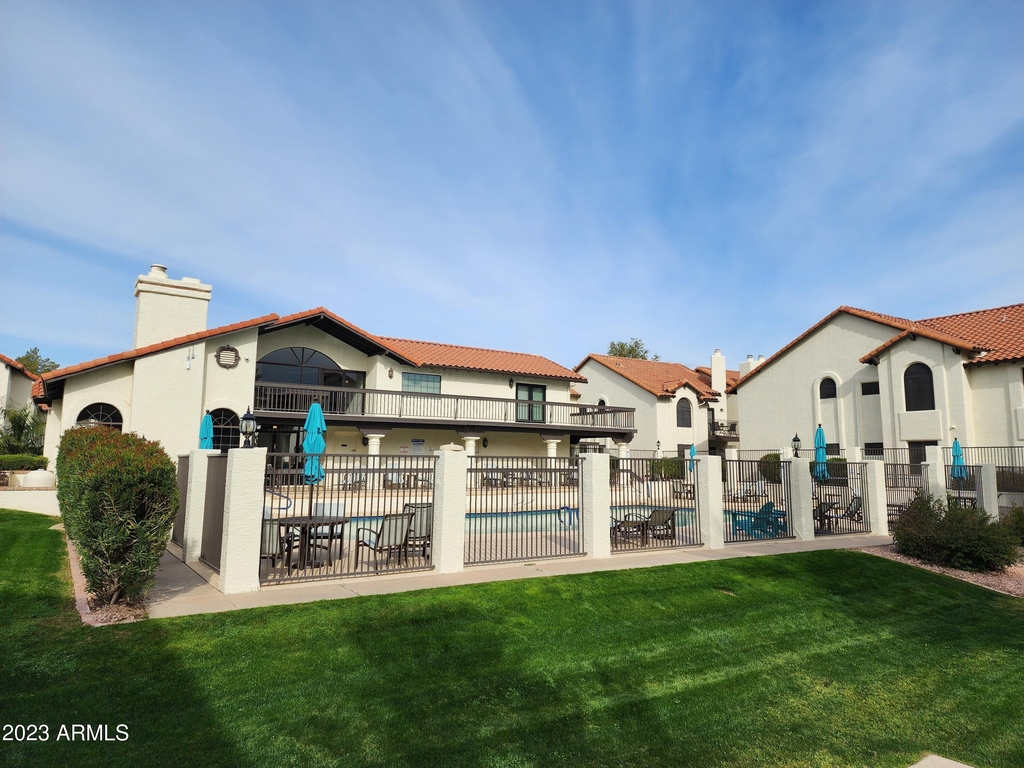 11011 N 92nd Street - Photo 40