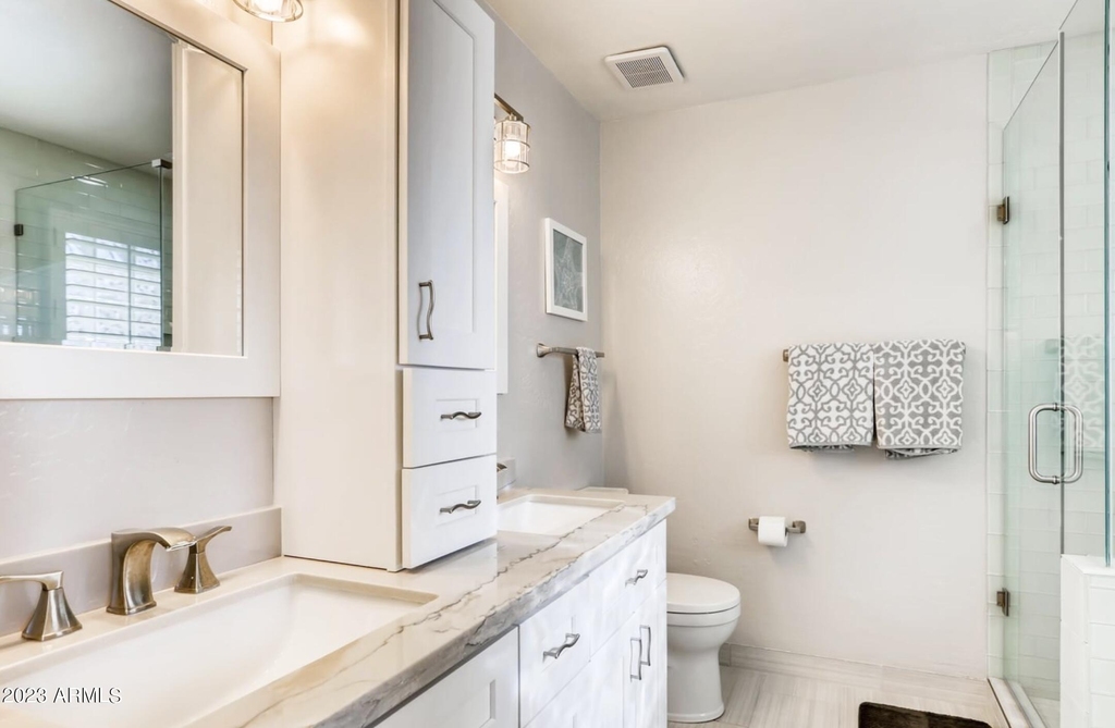 18240 N 45th Street - Photo 11