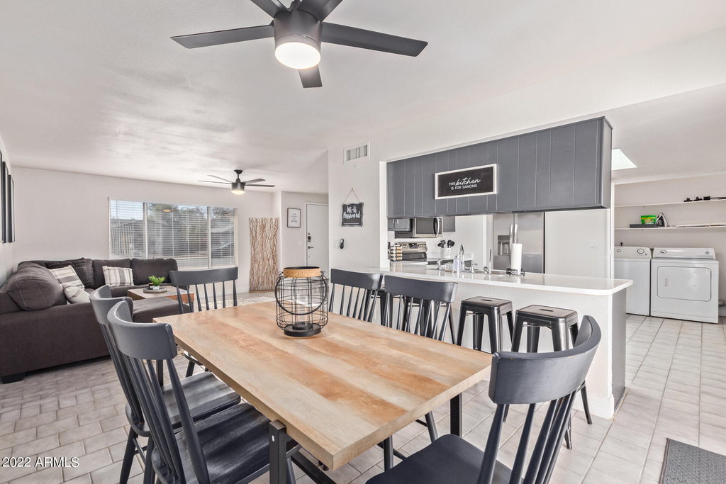 114 W Hunter Street - Photo 15