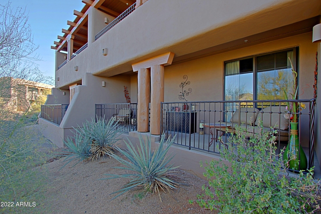 36601 N Mule Train Road - Photo 47