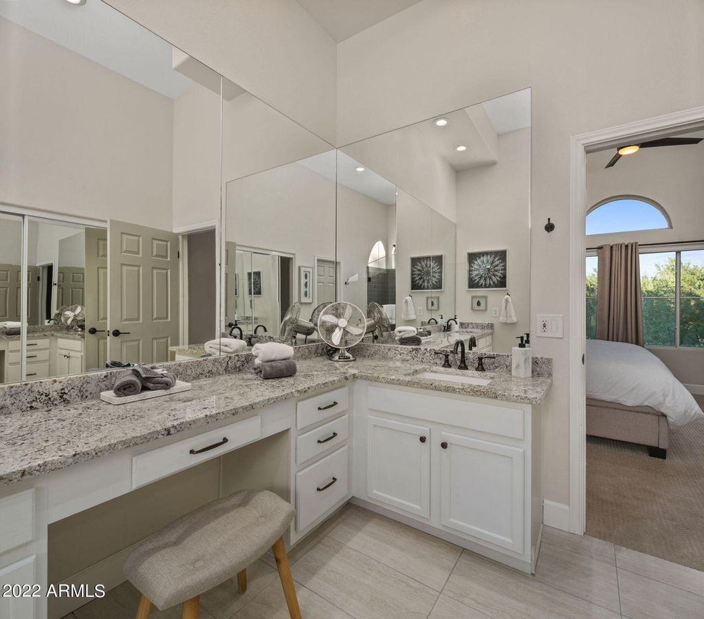 8245 E Bell Road - Photo 16