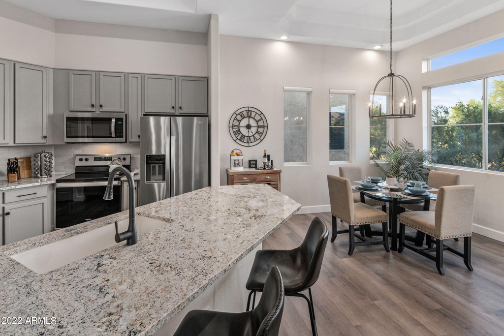 8245 E Bell Road - Photo 9
