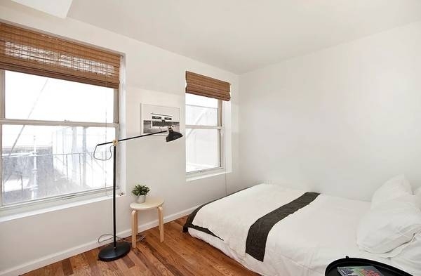 136 William Street - Photo 1