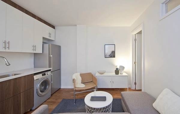 136 William Street - Photo 4