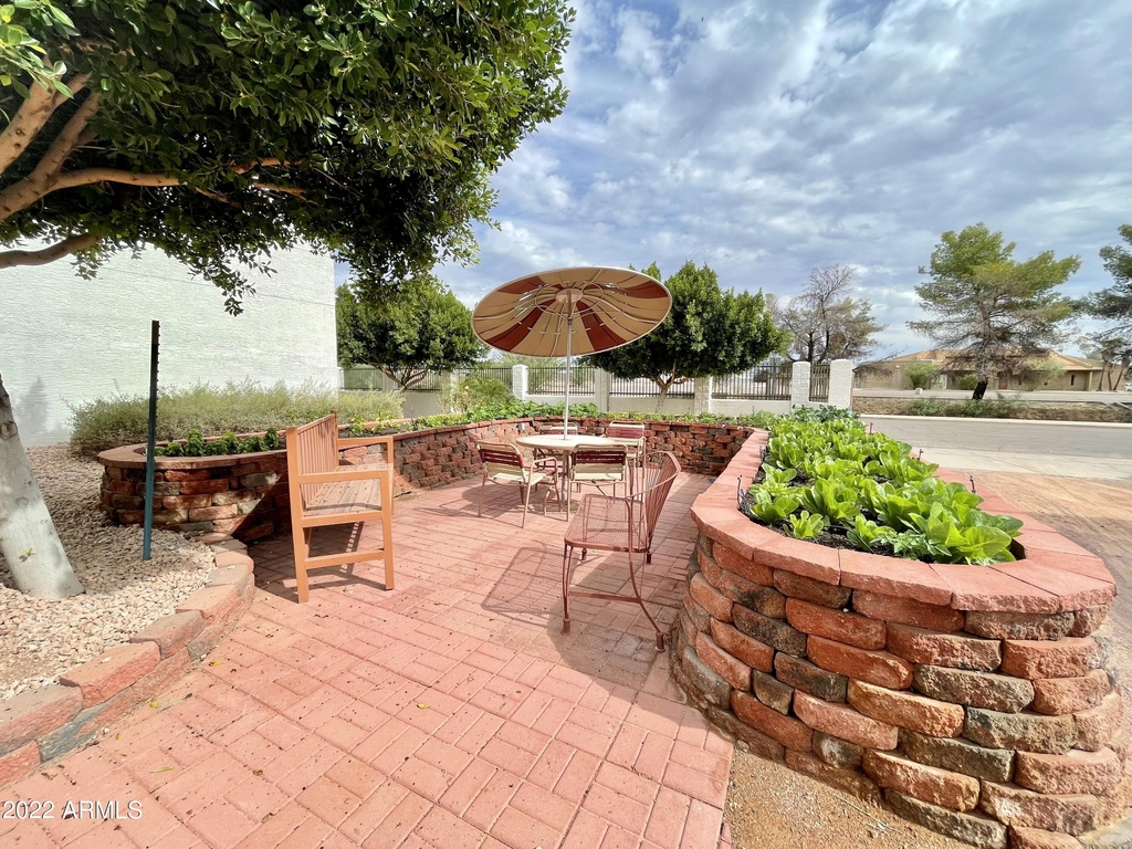 6945 E Main Street - Photo 33