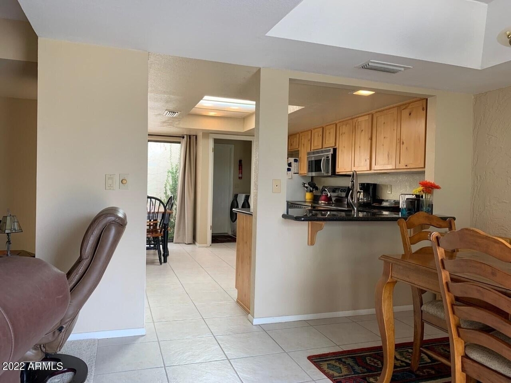 7506 N Via Camello Del Sur -- - Photo 16