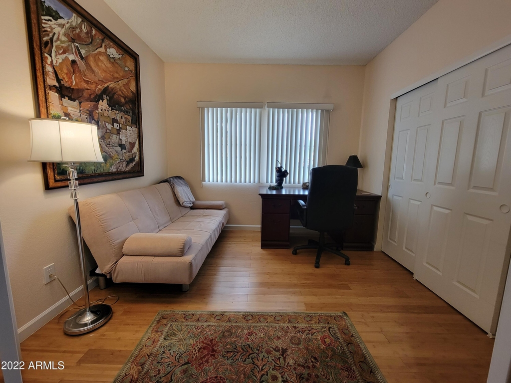 11333 N 92nd Street - Photo 9