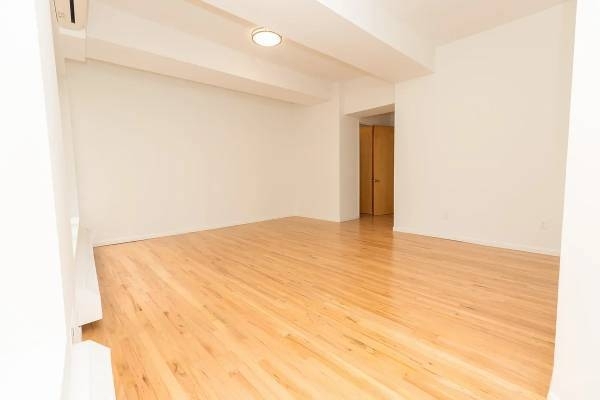 80 Nassau Street - Photo 6