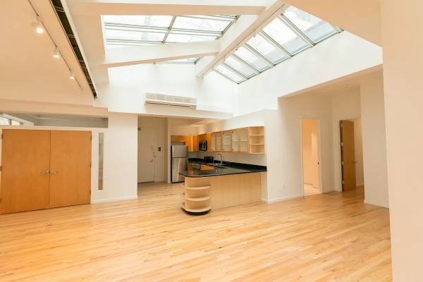 80 Nassau Street - Photo 4