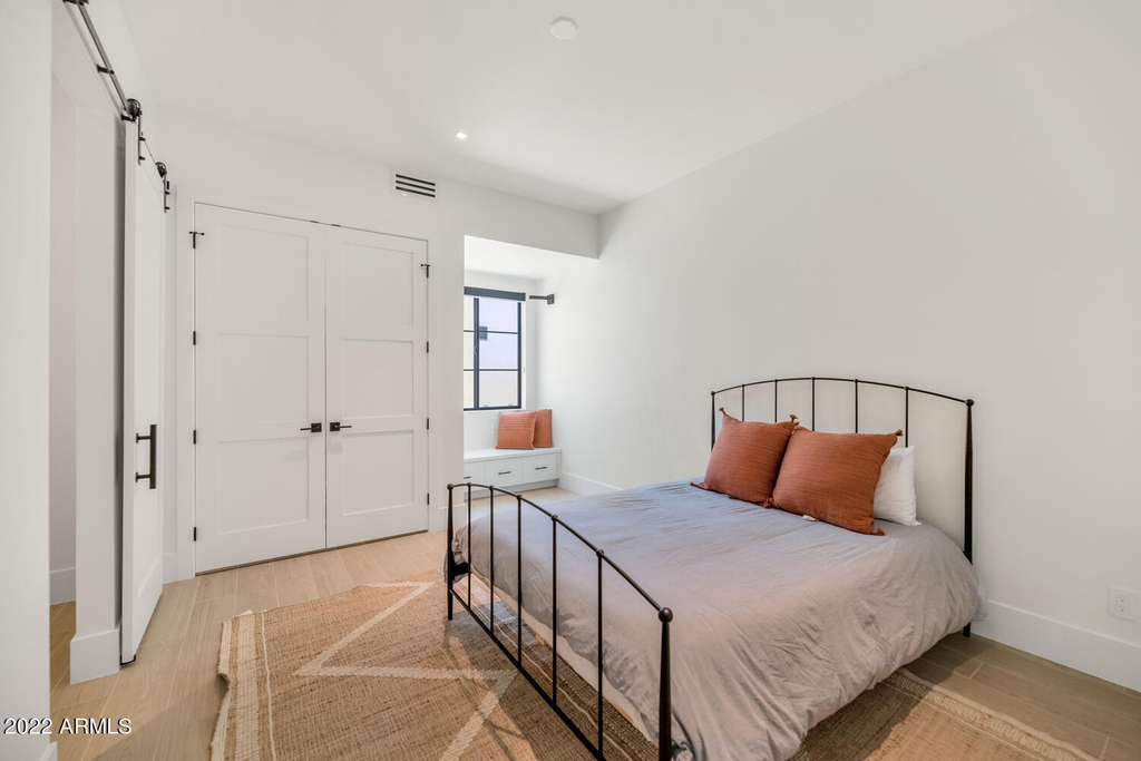 4216 E Hazelwood Street - Photo 24