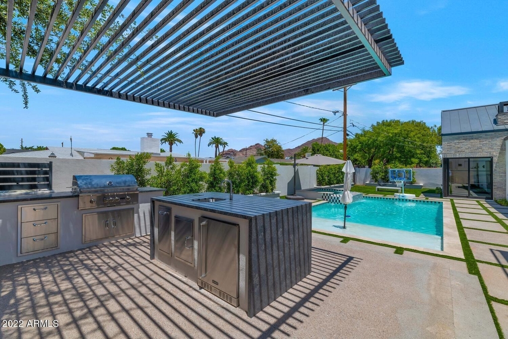 4216 E Hazelwood Street - Photo 27