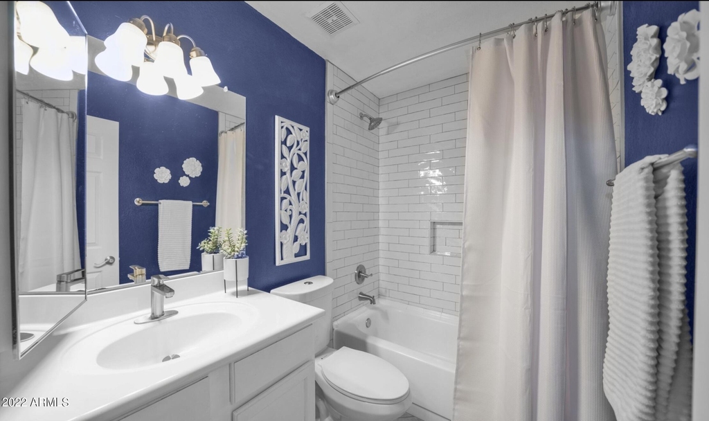 8787 E Mountain View Road - Photo 16