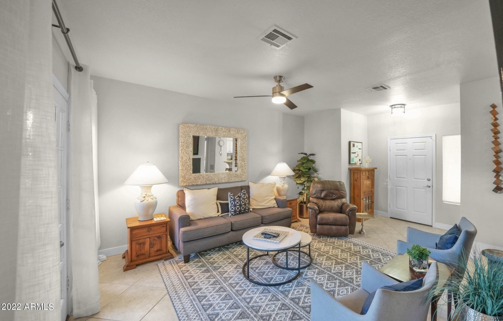 8787 E Mountain View Road - Photo 3