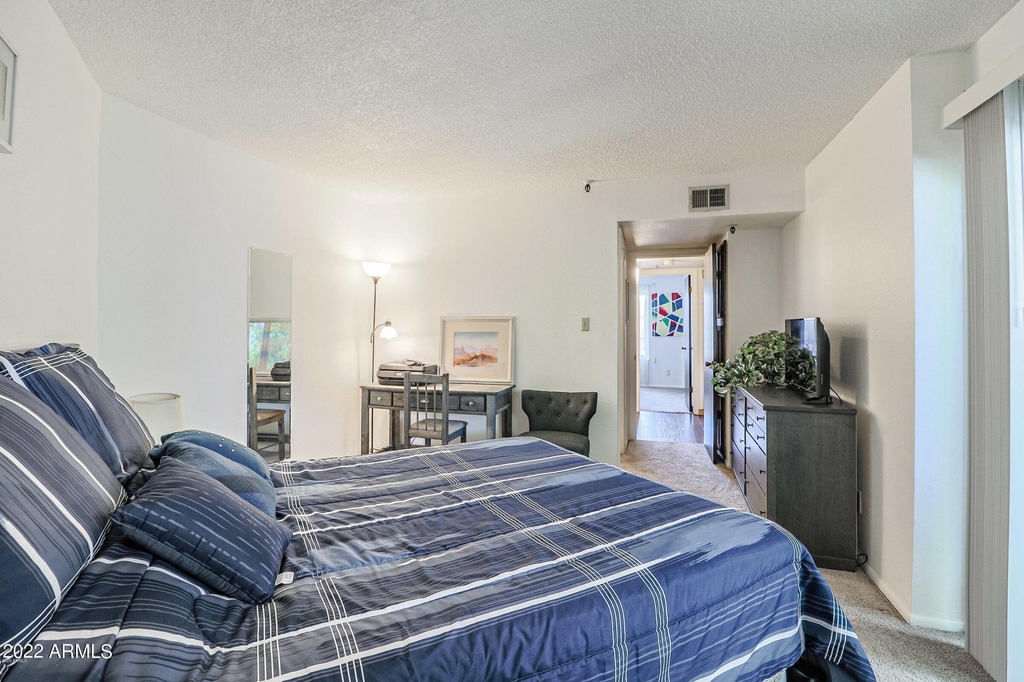 7474 E Earll Drive - Photo 13