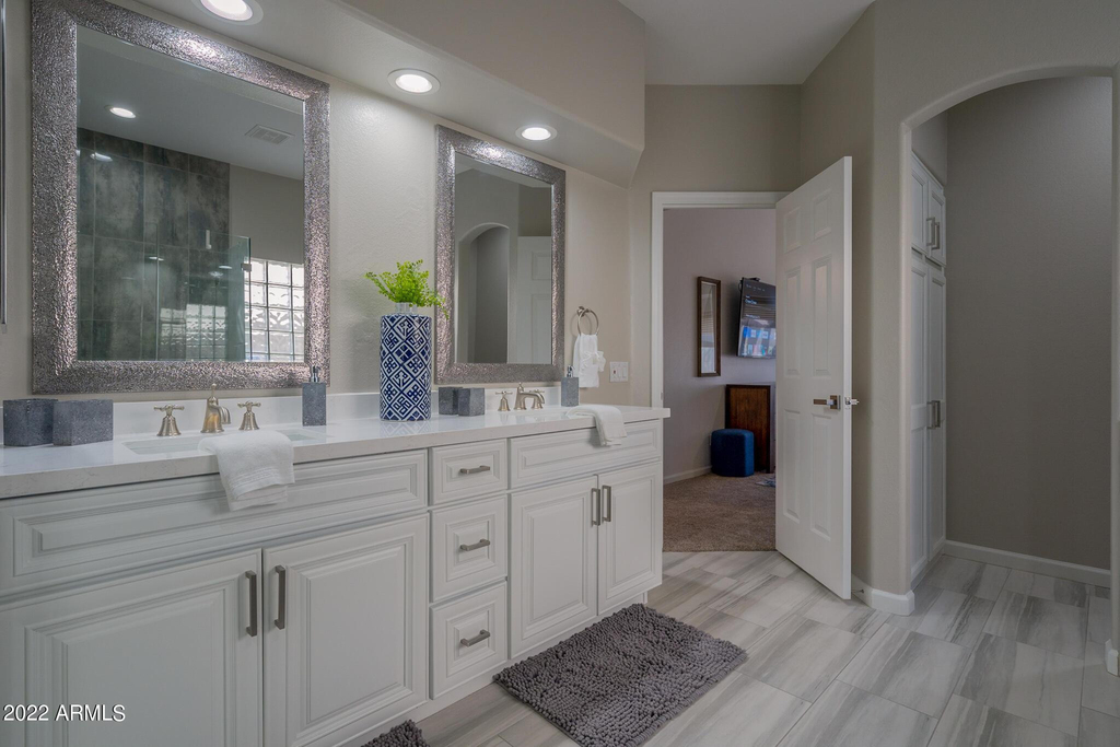 8661 E Gail Road - Photo 30