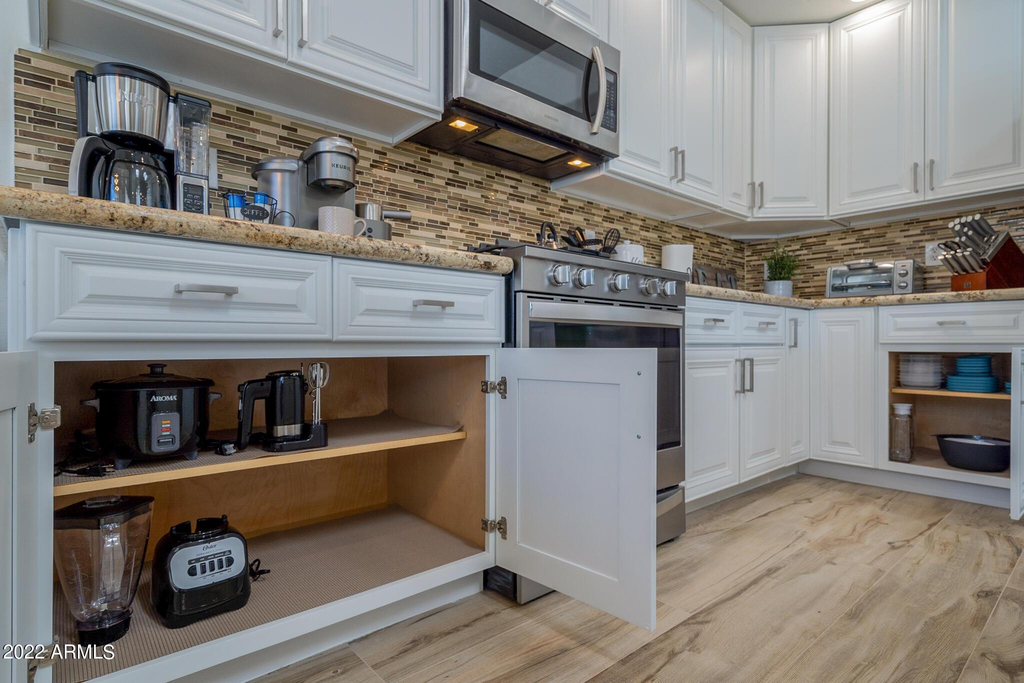 8661 E Gail Road - Photo 22