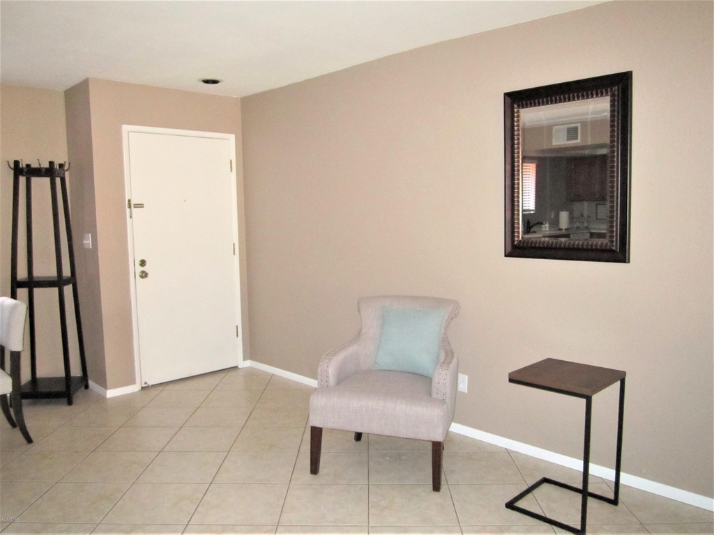 4303 E Cactus Road - Photo 7