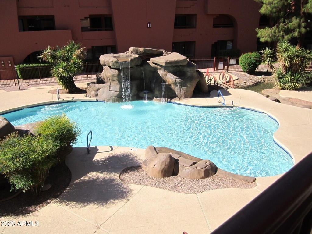 4303 E Cactus Road - Photo 33