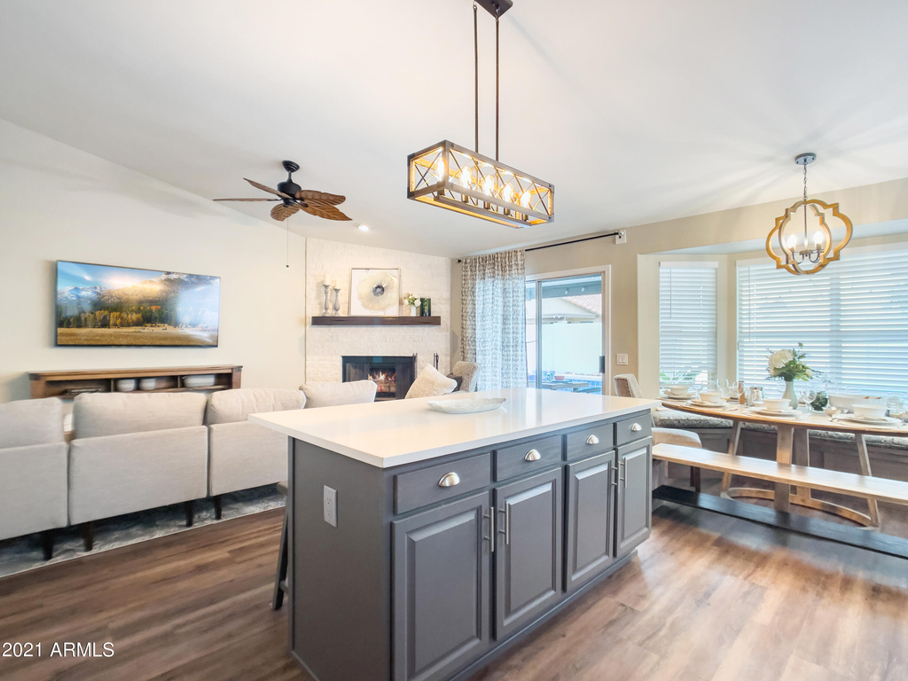 1218 E Seahorse Lane - Photo 7