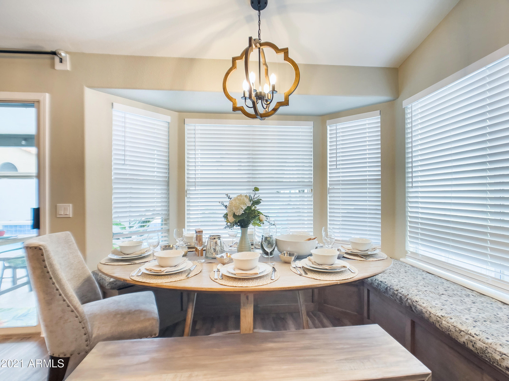 1218 E Seahorse Lane - Photo 6