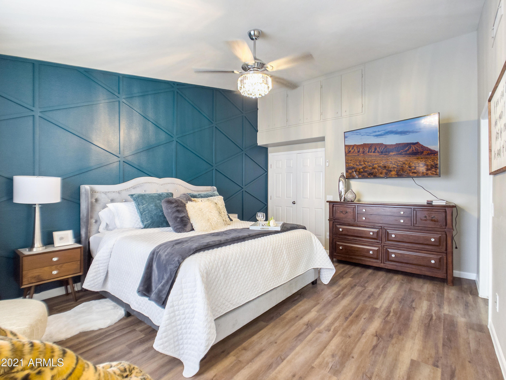 1218 E Seahorse Lane - Photo 10