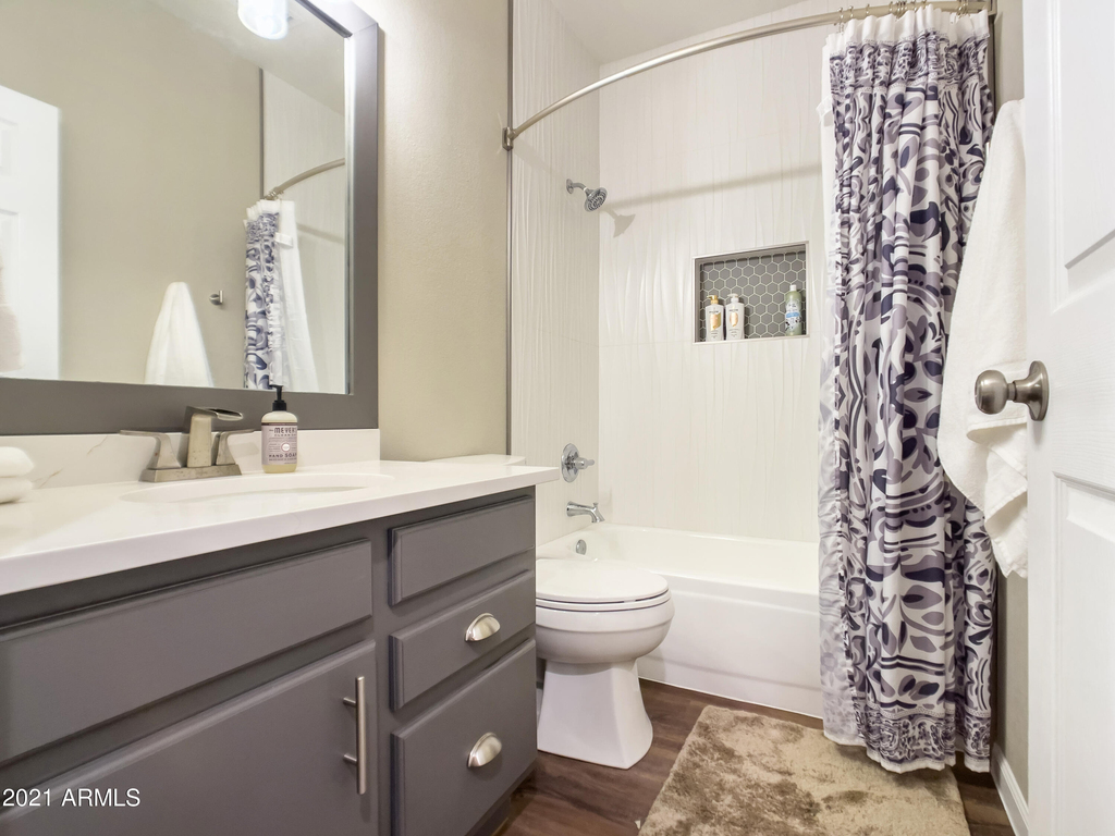1218 E Seahorse Lane - Photo 17