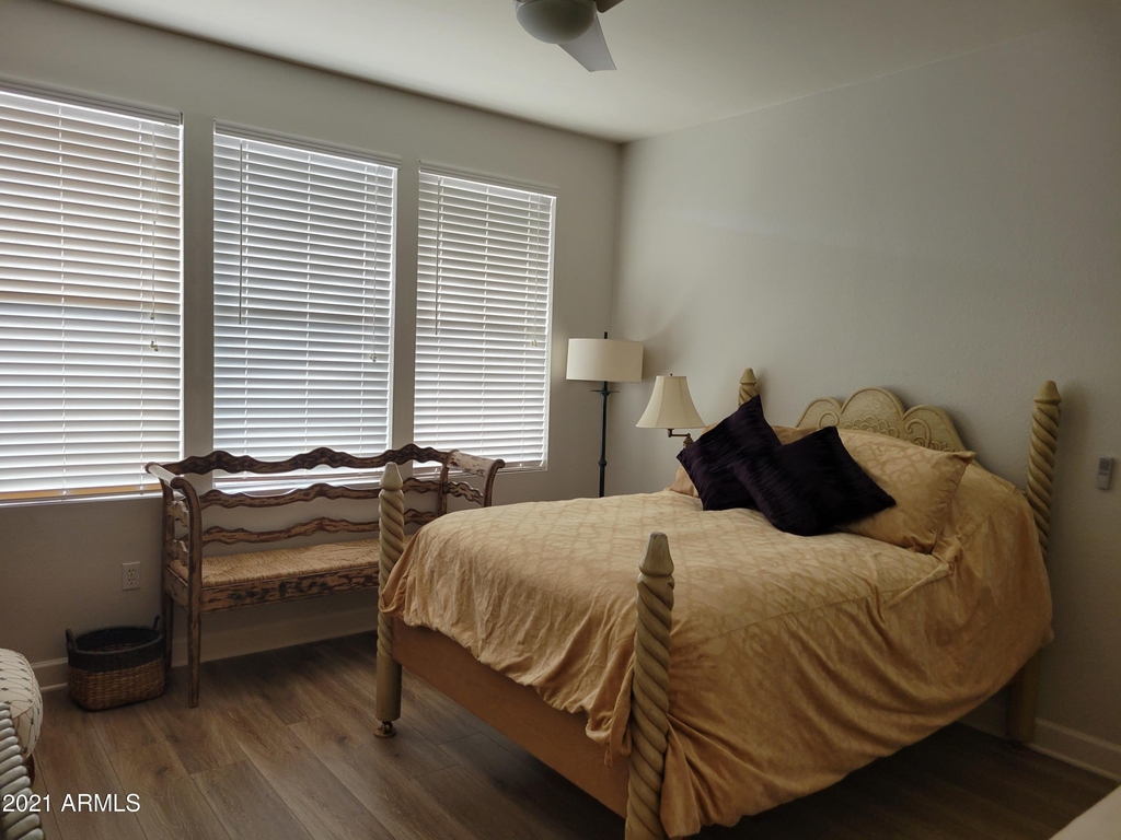 19777 N 76th Street - Photo 4