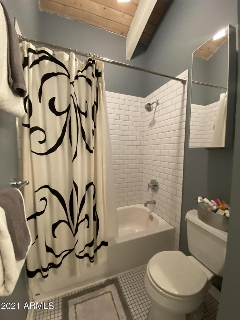 6925 E 4th Street - Photo 33