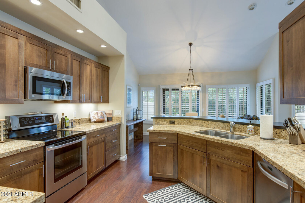 7272 E Gainey Ranch Road - Photo 3