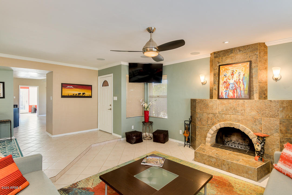 924 N 86th Way - Photo 7