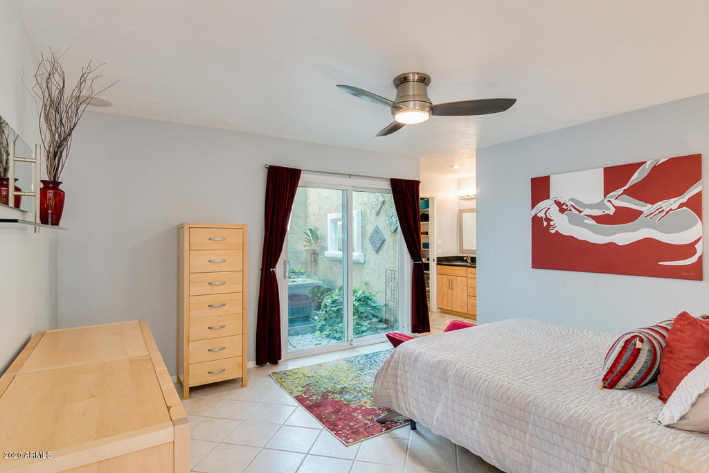 924 N 86th Way - Photo 16