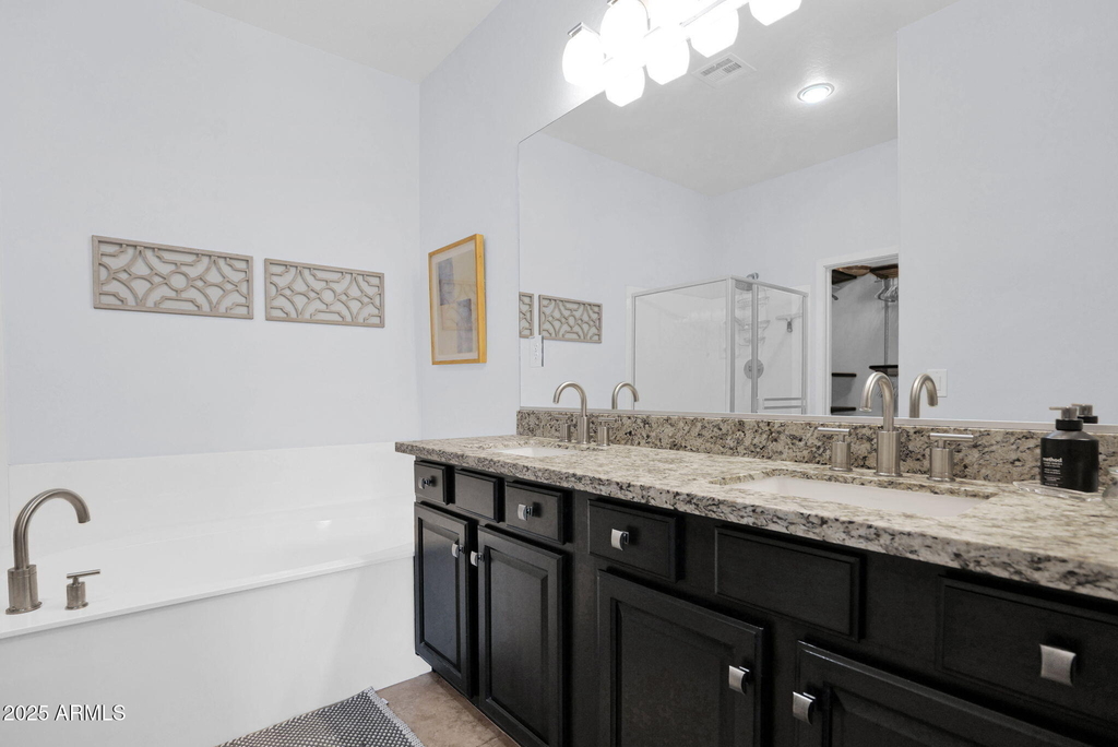 19550 N Grayhawk Drive - Photo 14